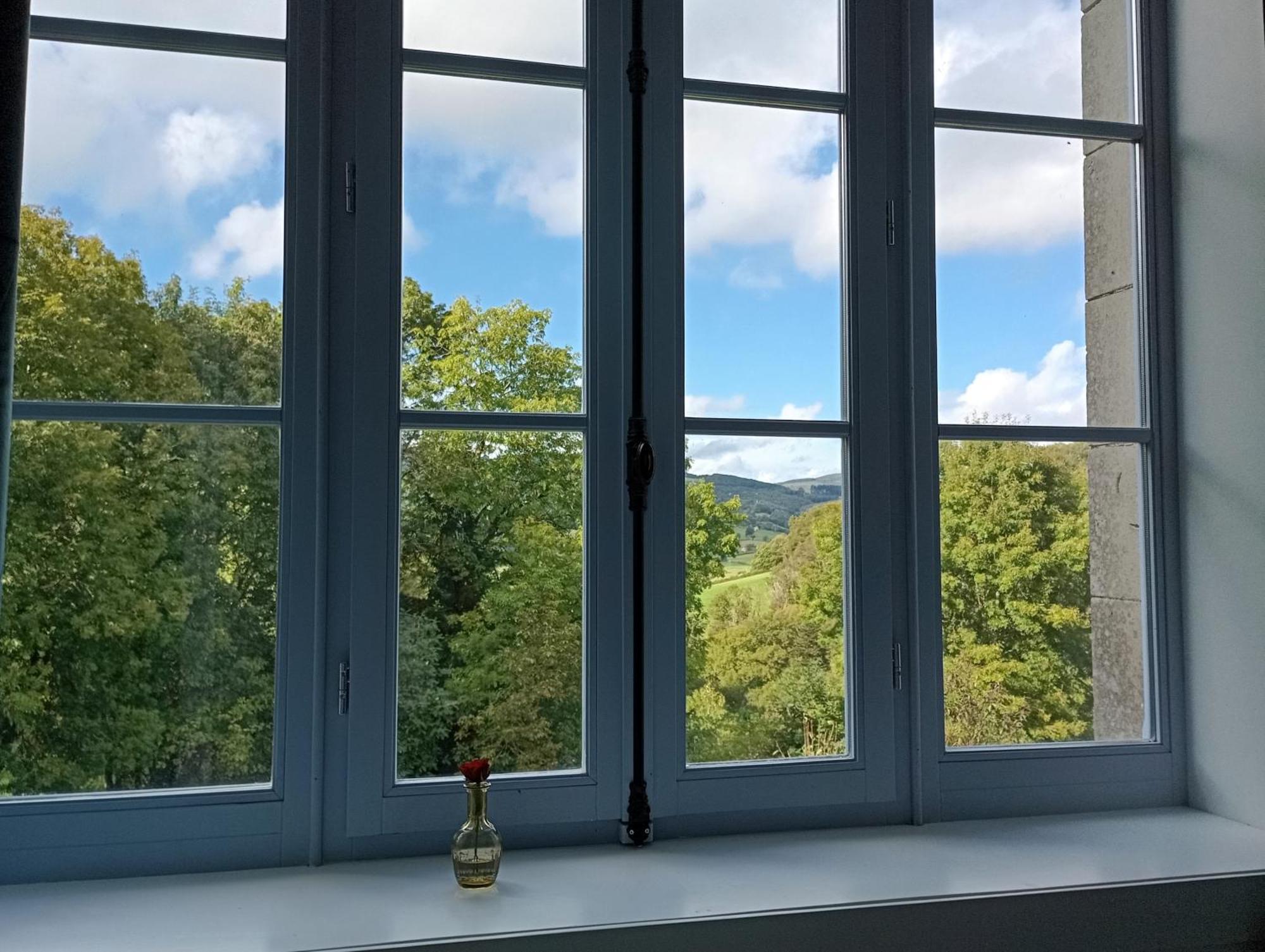 L' Ancienne Ecole Du Morvan Larochemillay Zewnętrze zdjęcie