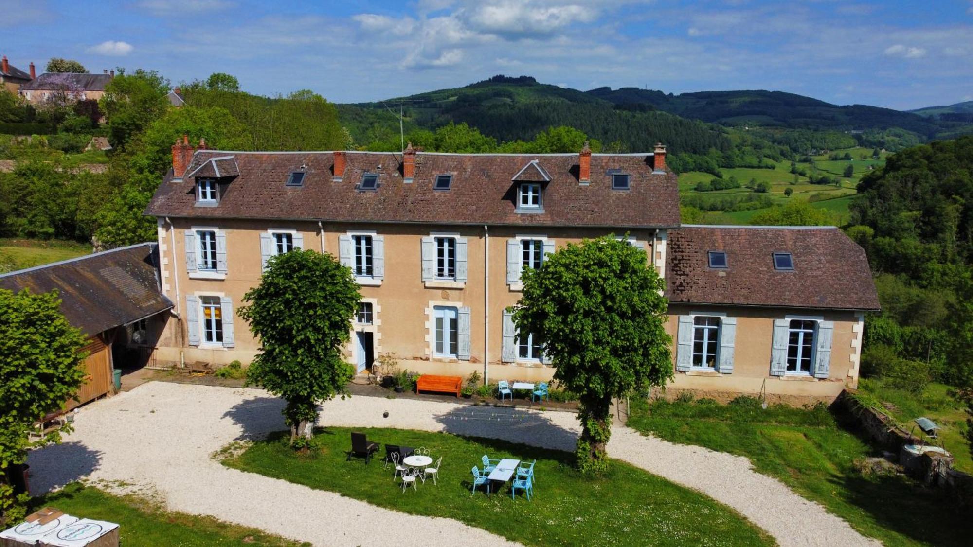 L' Ancienne Ecole Du Morvan Larochemillay Zewnętrze zdjęcie